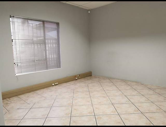 100M² APARTMENT BLOCK TO LET IN ALLEN'S NEK